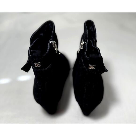 Sam Edelman Black Suede Ankle Booties | Size 9 | 2.5" Block Heel - Picture 2 of 9